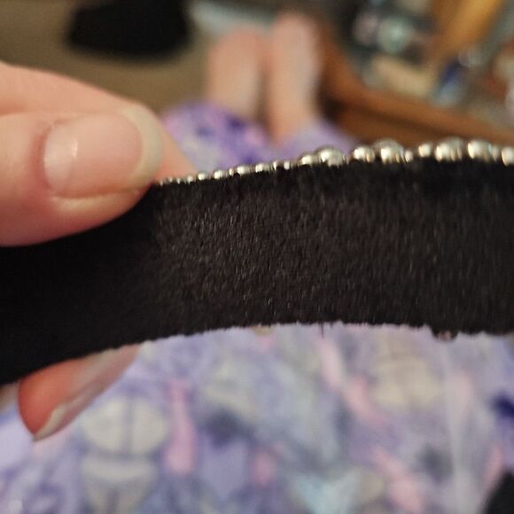 Ladies Silver Beaded Studded Rhinestone Headband Black Velvet Lined One Size... - Picture 4 of 5
